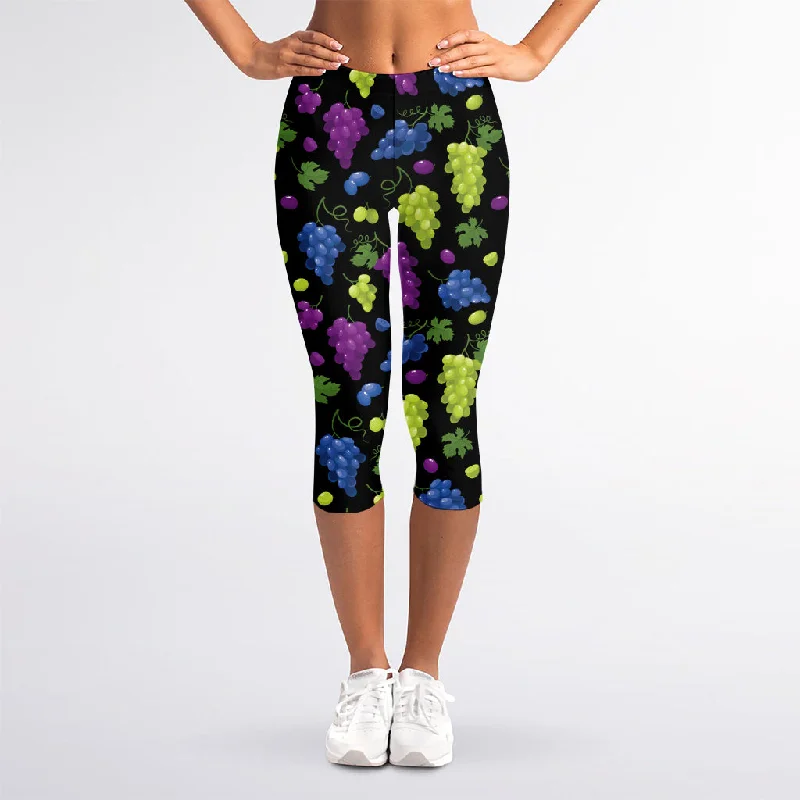 Colorful Grapes Pattern Print Women's Capri Leggings Cozy Reflective Detail Leggings