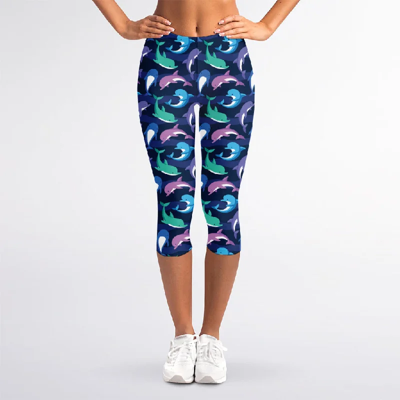 Colorful Dolphin Pattern Print Women's Capri Leggings Comfortable Slim Fit Leggings