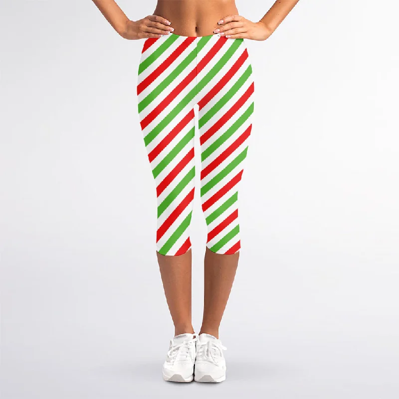 Christmas Candy Cane Striped Print Women's Capri Leggings Comfortable Cold Weather Leggings