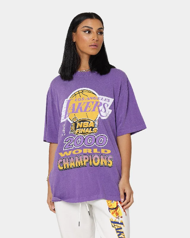 Mitchell & Ness Los Angeles Lakers 2000s World Champions T-Shirt Purple Hooded Caped Shawl Collar