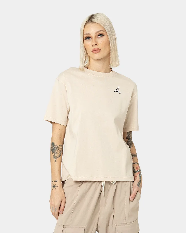 Jordan Women's Essential T-Shirt Sand Elasticated Padded Insulated