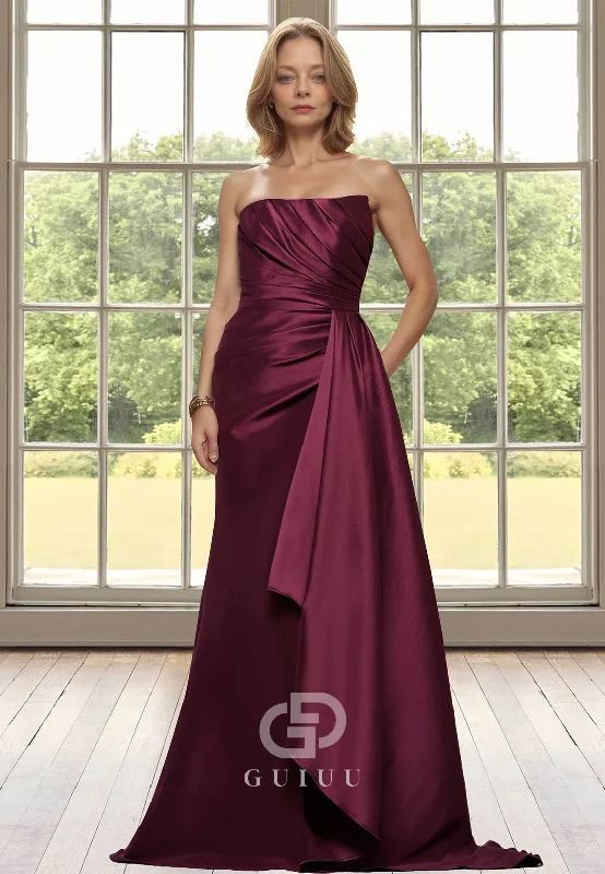 Chic A-Line Strapless Sleeveless Sweep Train Ruched Empire-Waist Mother of the Bride Dress Square Neckline Feminine